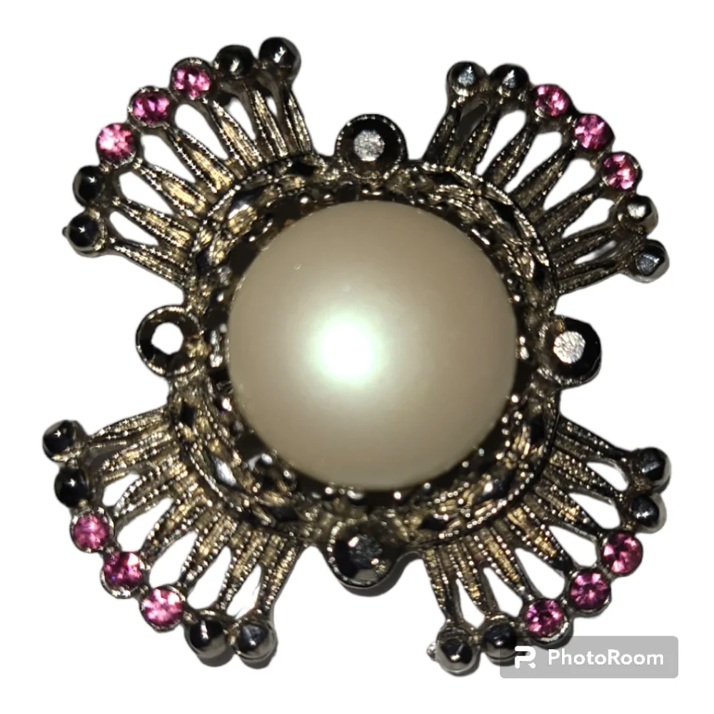 Vintage Broach Pearl Pin